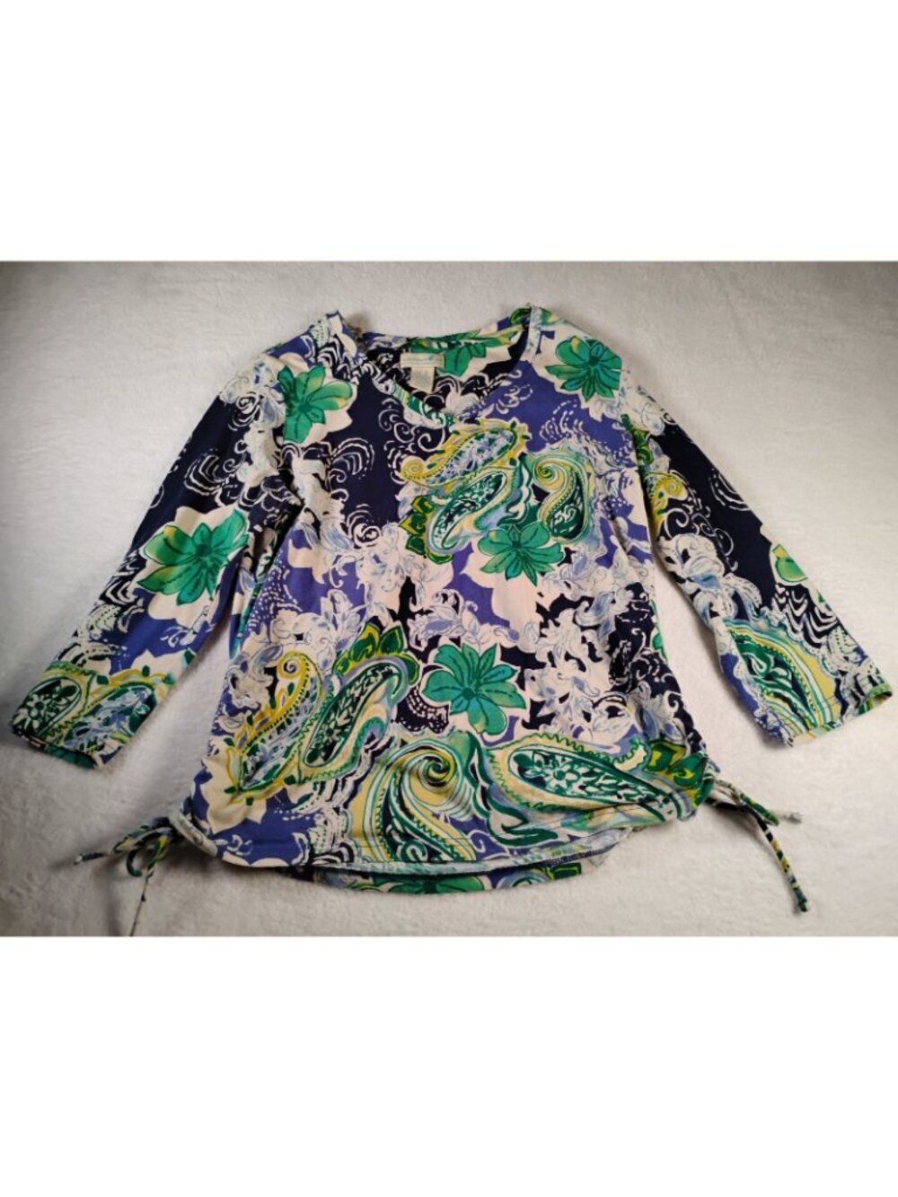 Caribbean Joe Size Medium Pullover Top V-Neck Floral Size Medium Green Blue - Picture 2 of 7